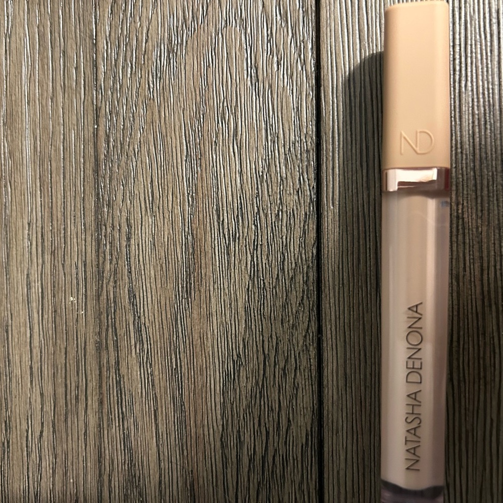 Natasha Denona Concealer in Light Beige